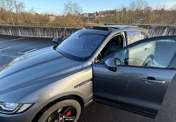 Jaguar F-Pace 51.000 km 24.500 &euro; Essen 45276