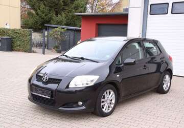 Toyota Auris 182.200 km 4.700 &euro; Velbert 42549