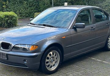 BMW 318 212.200 km 2.999 &euro; Oberhausen 46045
