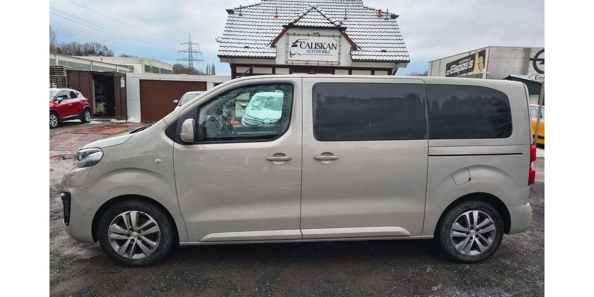 Peugeot Traveller 129.200 km 26.999 &euro; Dinslaken 46539