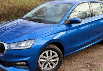 Skoda Fabia 7.890 km 14.890 &euro; Dorsten 46282