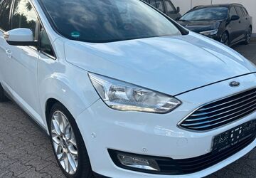 Ford C-Max 79.345 km 9.499 &euro; Recklinghausen 45665