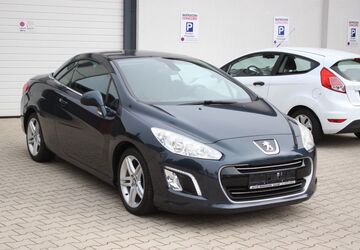 Peugeot 308 210.000 km 4.400 &euro; Velbert 42549