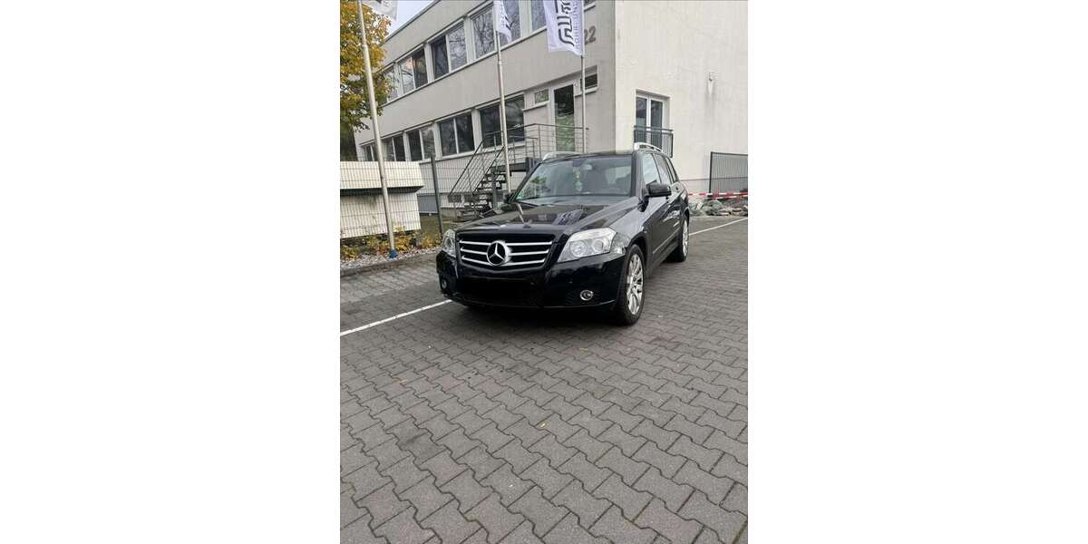 Mercedes-Benz GLK 220 258.000 km 7.950 &euro; marl 45772