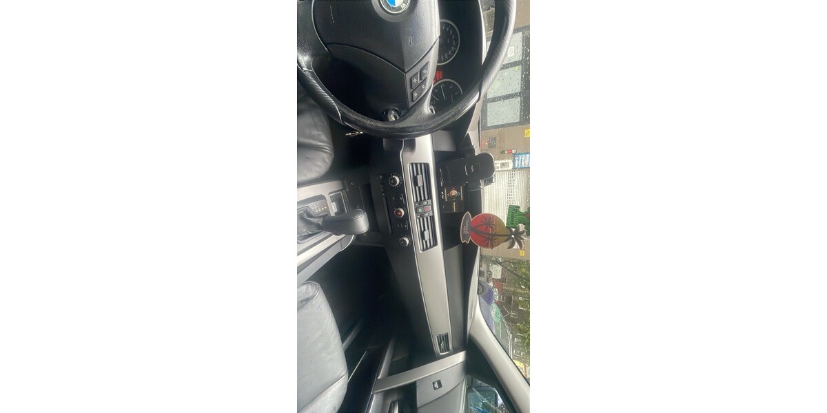 BMW bmw525i 25.000 km 4.200 &euro; Gelsenkirchen 45879