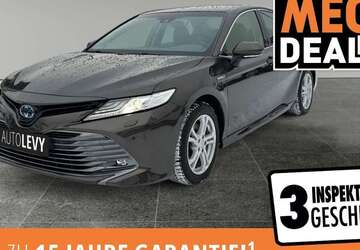 Toyota Camry 62.744 km 26.990 &euro; Düsseldorf 40595