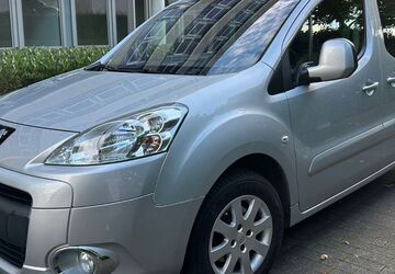 Peugeot Partner Tepee 48.600 km 8.999 &euro; Ratingen 40880
