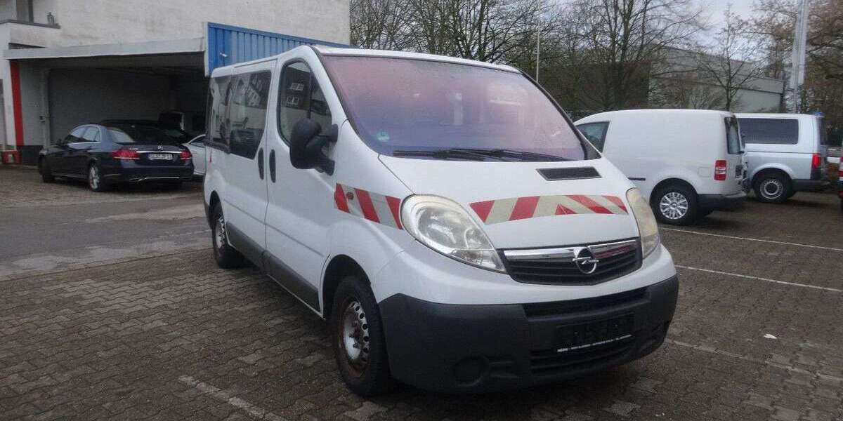 Opel Vivaro 112.000 km 6.700 &euro; Gladbeck 45964