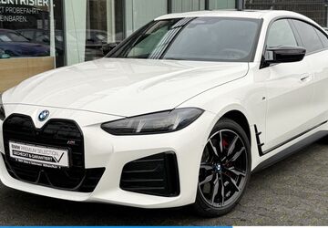 BMW i4 28.701 km 56.970 &euro; Mülheim 45472