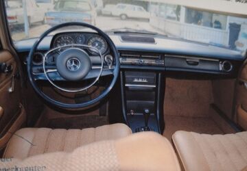 Mercedes-Benz 220 138.000 km 22.900 &euro; Duisburg 47259
