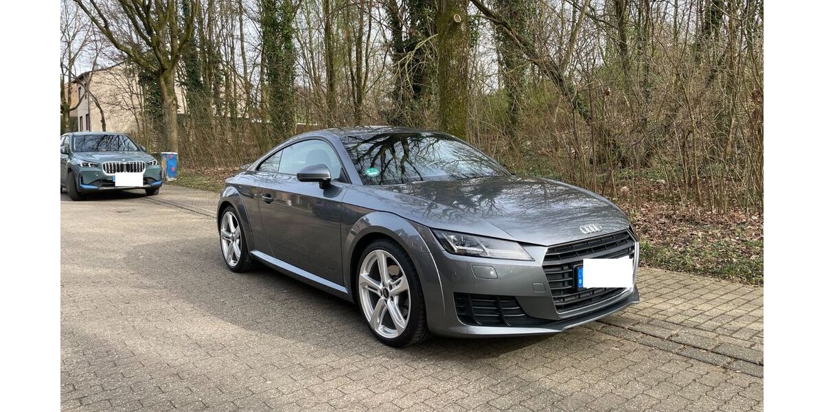 Audi TT 93.000 km 21.999 &euro; Oberhausen 46145
