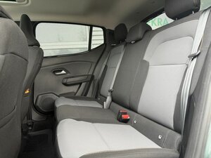 Dacia Sandero III 1.0 TCe LPG ECO-G +Kamera+Panorama+ 10.408 km 17.444 &euro; Meerbusch 40667