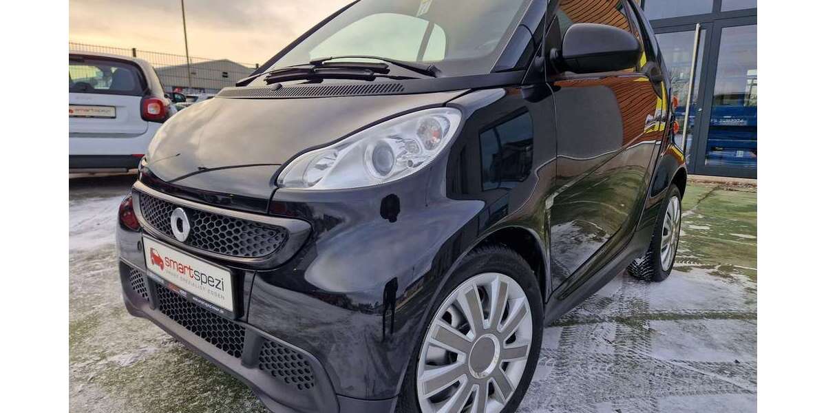 Smart forTwo 64.616 km 5.699 &euro; Essen 45136