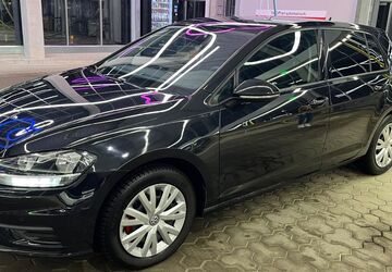 VW Golf 124.950 km 8.650 &euro; Duisburg 47055