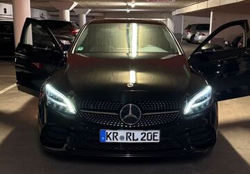 Mercedes-Benz C 300 94.000 km 26.500 &euro; Krefeld 47799
