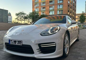 Porsche Panamera 85.000 km 38.500 &euro; Mülheim an der Ruhr 45472