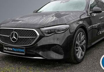 Mercedes-Benz E 300 12.072 km 46.750 &euro; Oberhausen 46149