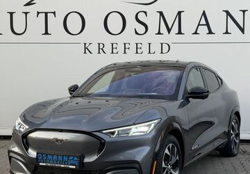 Ford Mustang 46.000 km 31.950 &euro; Krefeld 47805