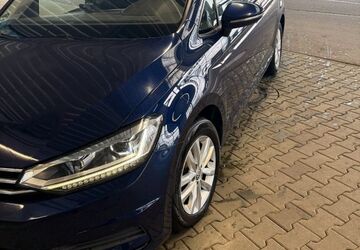 VW Touran 174.000 km 12.500 &euro; Wesel 46485