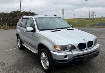 BMW X5 153.000 km 6.900 &euro; Bochum 44805