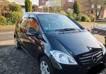 Mercedes-Benz A 160 153.290 km 3.750 &euro; Tönisvorst 47918