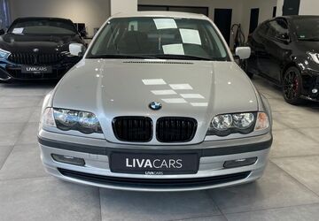 BMW 320 135.400 km 5.490 &euro; Oberhausen 46049