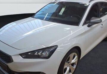 Seat Leon 26.837 km 27.950 &euro; Essen 45307