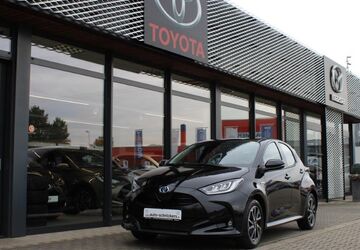 Toyota Yaris 23.964 km 20.250 &euro; Moers 47441