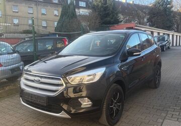 Ford Kuga 145.000 km 9.900 &euro; Essen 45143