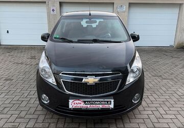 Chevrolet Spark 88.000 km 3.399 &euro; Essen 45356