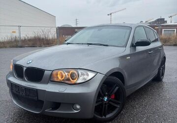 BMW 118 110.000 km 6.199 &euro; Düsseldorf 40233
