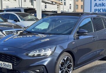 Ford Focus 106.210 km 11.900 &euro; Oberhausen 46045