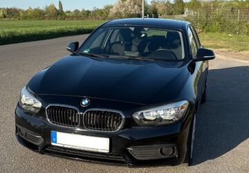 BMW 118 105.000 km 11.100 &euro; krefeld 47807