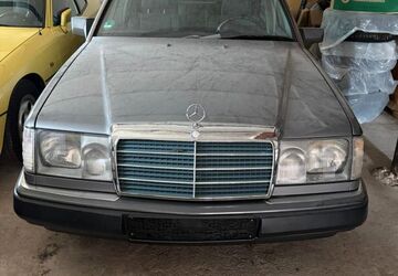 Mercedes-Benz 200 96.500 km 11.750 &euro; Bottrop 46244