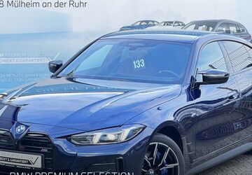 BMW i4 23.918 km 54.499 &euro; Mülheim an der Ruhr 45478
