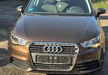 Audi A1 62.000 km 7.950 &euro; Oberhausen 46049