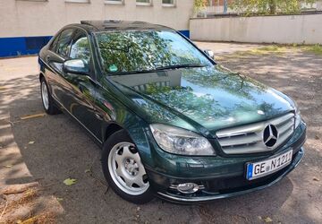 Mercedes-Benz 200 185.000 km 6.900 &euro; Gelsenkirchen 45881