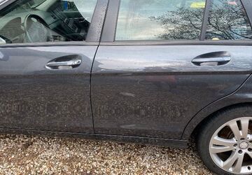 Mercedes-Benz 200 255.000 km 2.800 &euro; Krefeld 47803