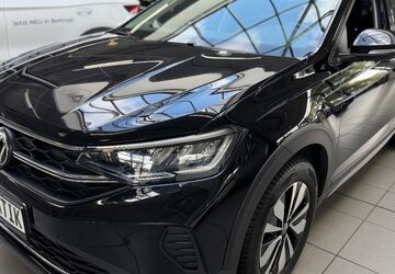 VW Taigo 86.482 km 17.890 &euro; Bottrop 46236