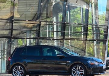 VW Golf 67.649 km 19.490 &euro; Oberhausen 46149