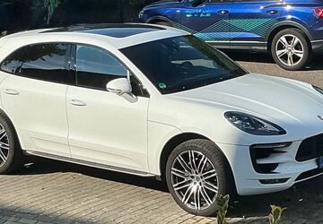 Porsche Macan 66.500 km 41.250 &euro; Mülheim Ruhr 45470