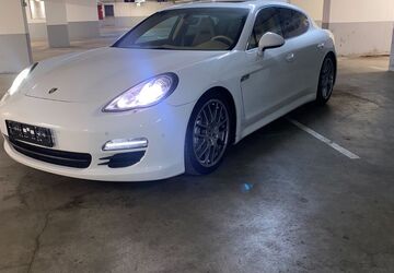 Porsche Panamera 90.000 km 24.999 &euro; Krefeld 47798