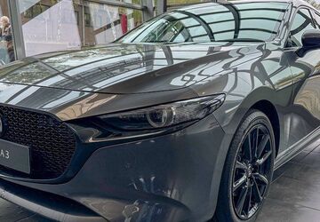 Mazda 3 6.834 km 29.990 &euro; Duisburg 47166