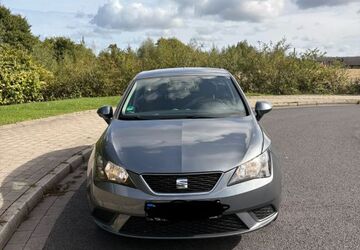 Seat Ibiza 118.000 km 7.390 &euro; Essen 45355