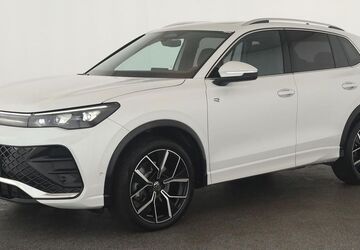 VW Tiguan 10.500 km 48.684 &euro; Düsseldorf 40233