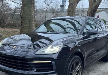 Porsche Cayenne 146.000 km 41.700 &euro; Essen 45356