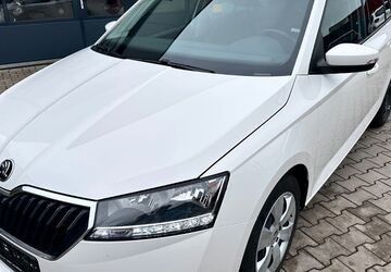 Skoda Fabia 59.000 km 11.800 &euro; Oberhausen 46145