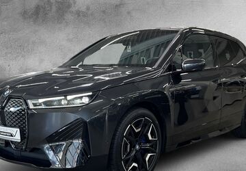 BMW iX 26.831 km 49.917 &euro; Krefeld 47800