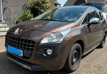 Peugeot 3008 111.859 km 5.500 &euro; Oberhausen 46145