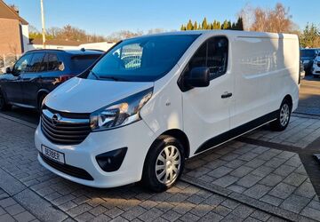 Opel Vivaro 224.865 km 8.999 &euro; Herten 45701